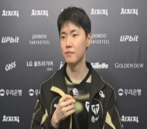 巴圣锦标焦,帕尔梅拉斯,诺瓦里桑蒂,UED,ued,UED体育官网,UED官网,UED体育下载