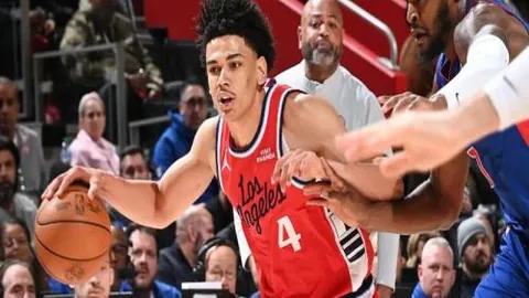 激情对决！曼城5-4逆袭富勒姆，哈兰德英超百球盛宴，福登双响闪耀全场！